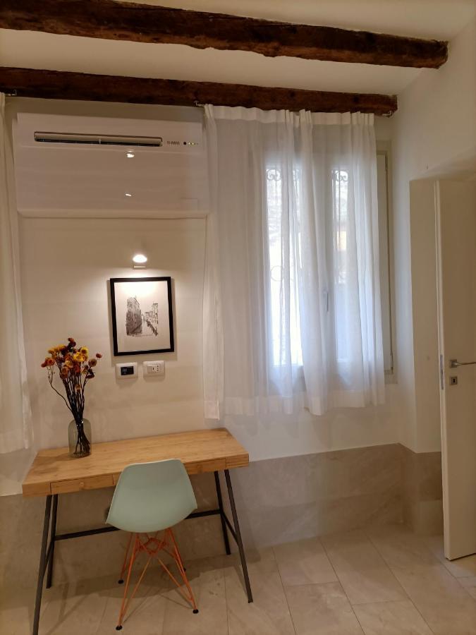 Casanova Venezia - Rialto Artistic Apartment Buitenkant foto